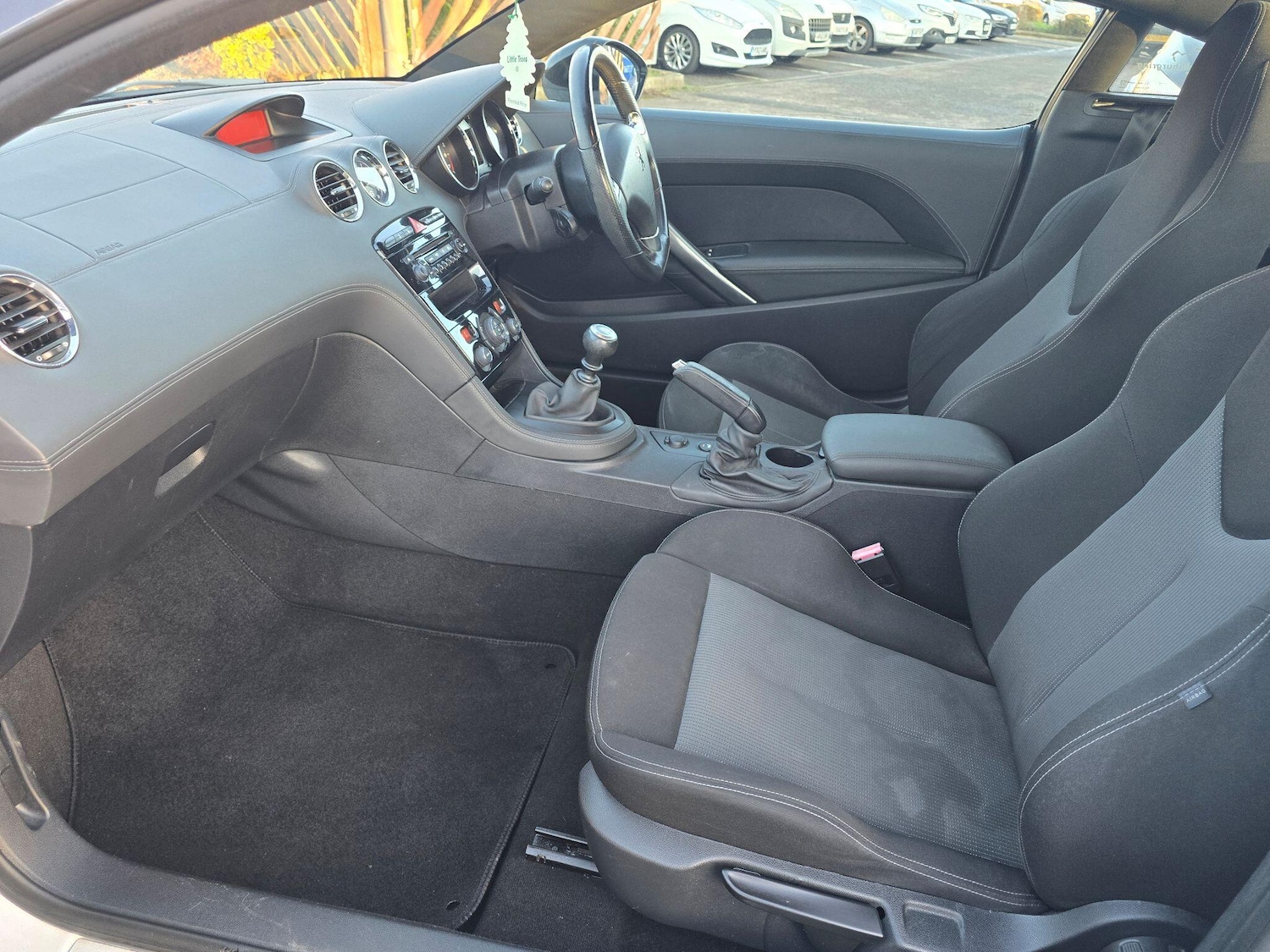 Used Peugeot RCZ 2010 for sale - 77468693: Photo 15