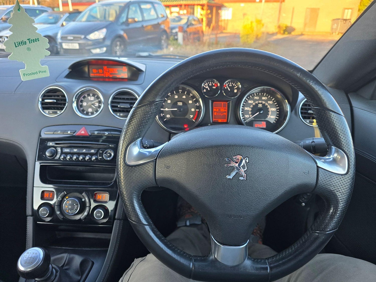 Used Peugeot RCZ 2010 for sale - 77468693: Photo 21