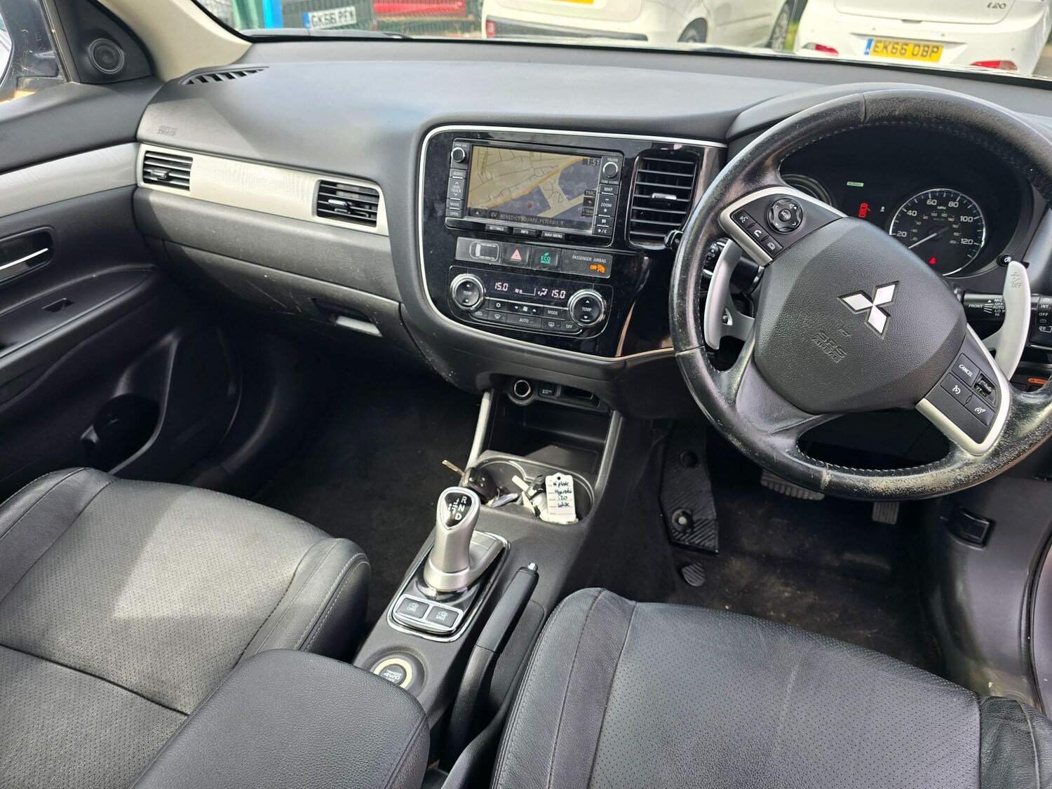 Used Mitsubishi Outlander 2015 for sale - 76703665: Photo 11
