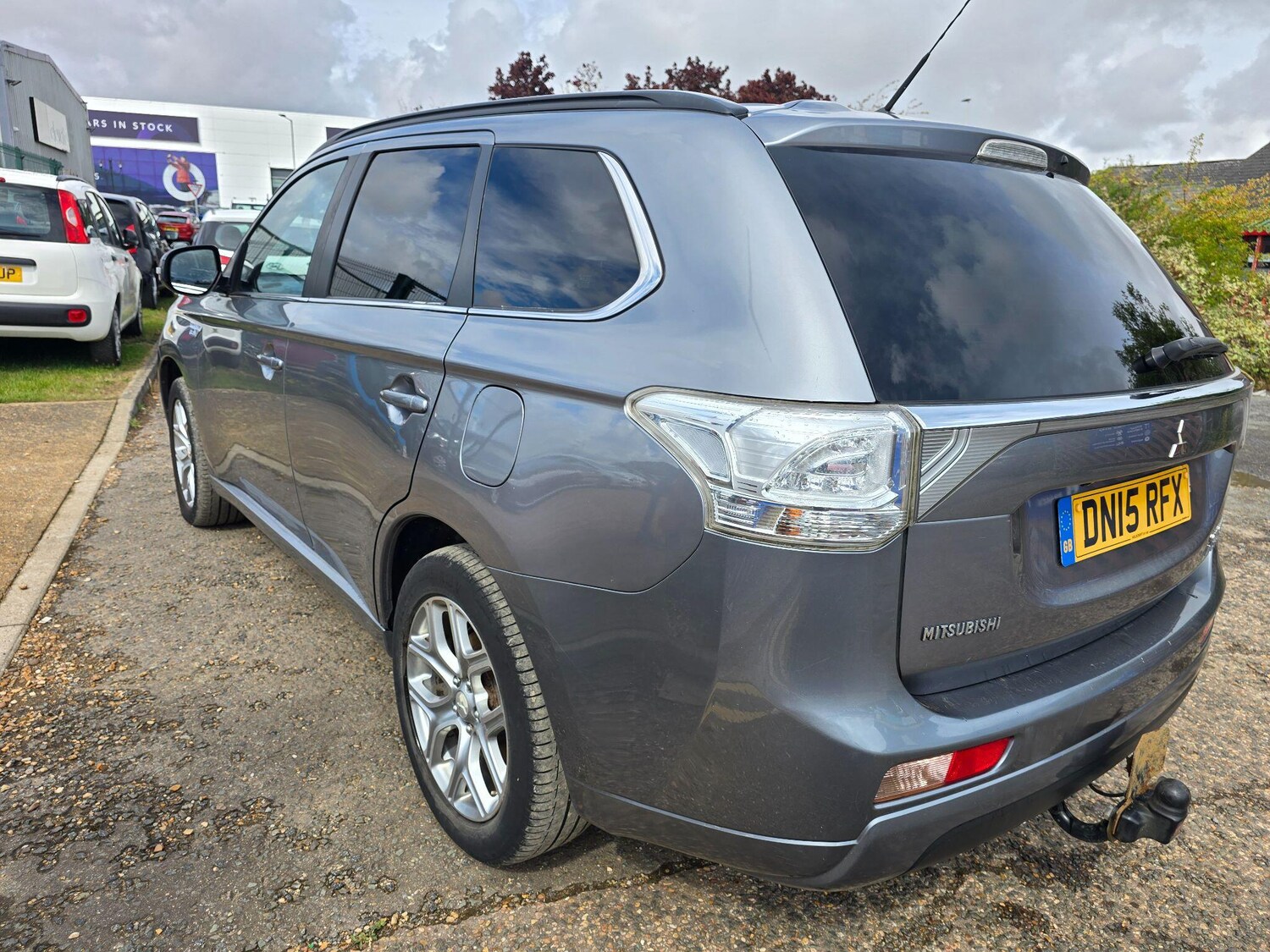 Used Mitsubishi Outlander 2015 for sale - 76703665: Photo 5