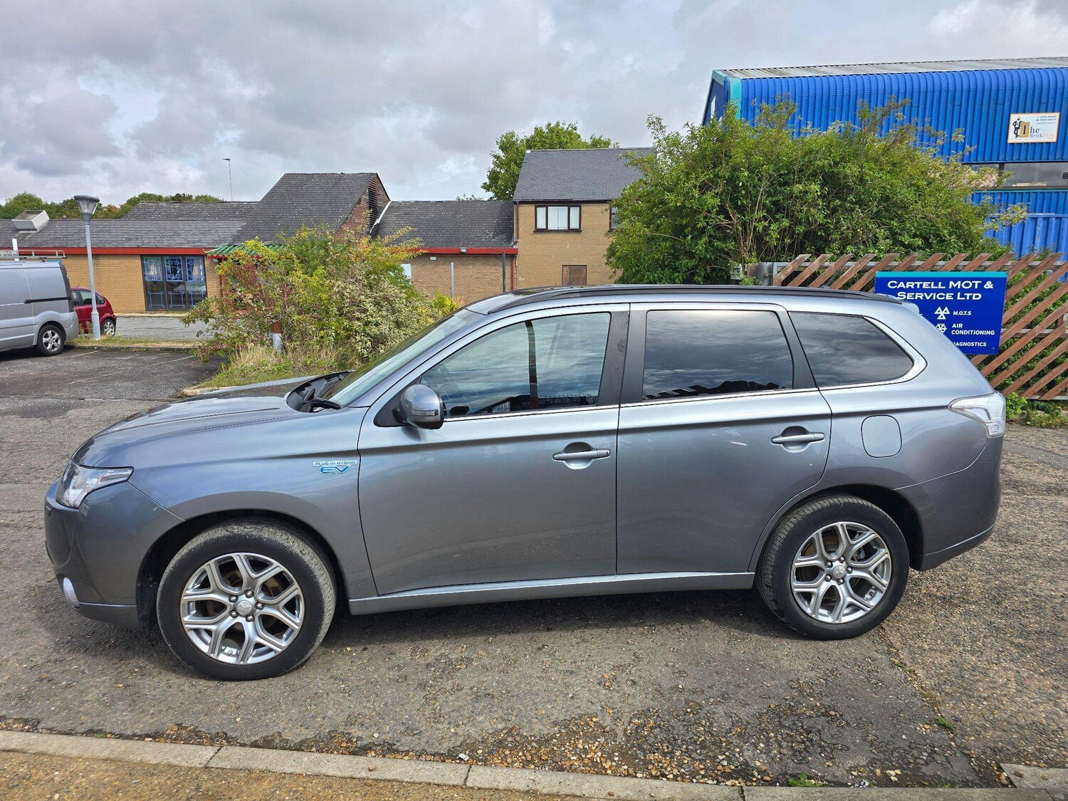 Used Mitsubishi Outlander 2015 for sale - 76703665: Photo 6