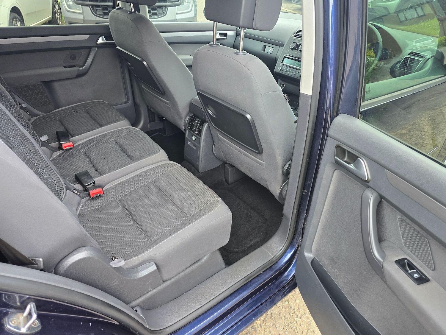 Used Volkswagen Touran 2013 for sale - 78116174: Photo 12