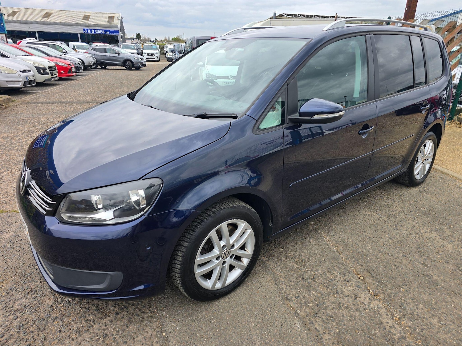 Used Volkswagen Touran 2013 for sale - 78116174: Photo 7