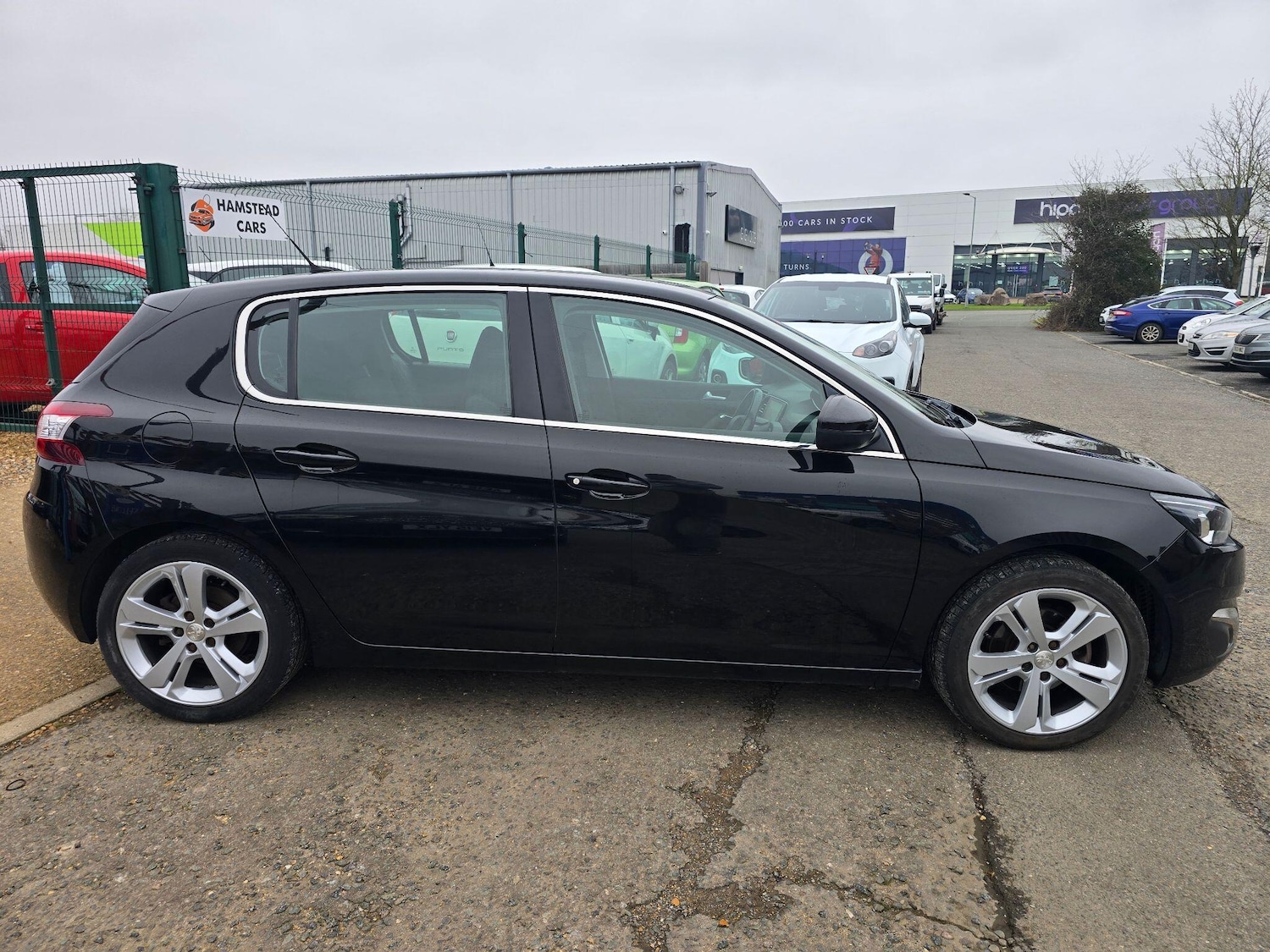 Used Peugeot 308 for sale - 77510321: Photo 2