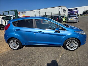 Used Ford Fiesta 2011 for sale - 78957761: Photo