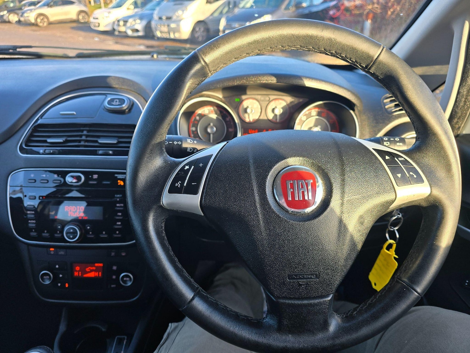 Used Fiat Punto 2016 for sale - 76786893: Photo 18