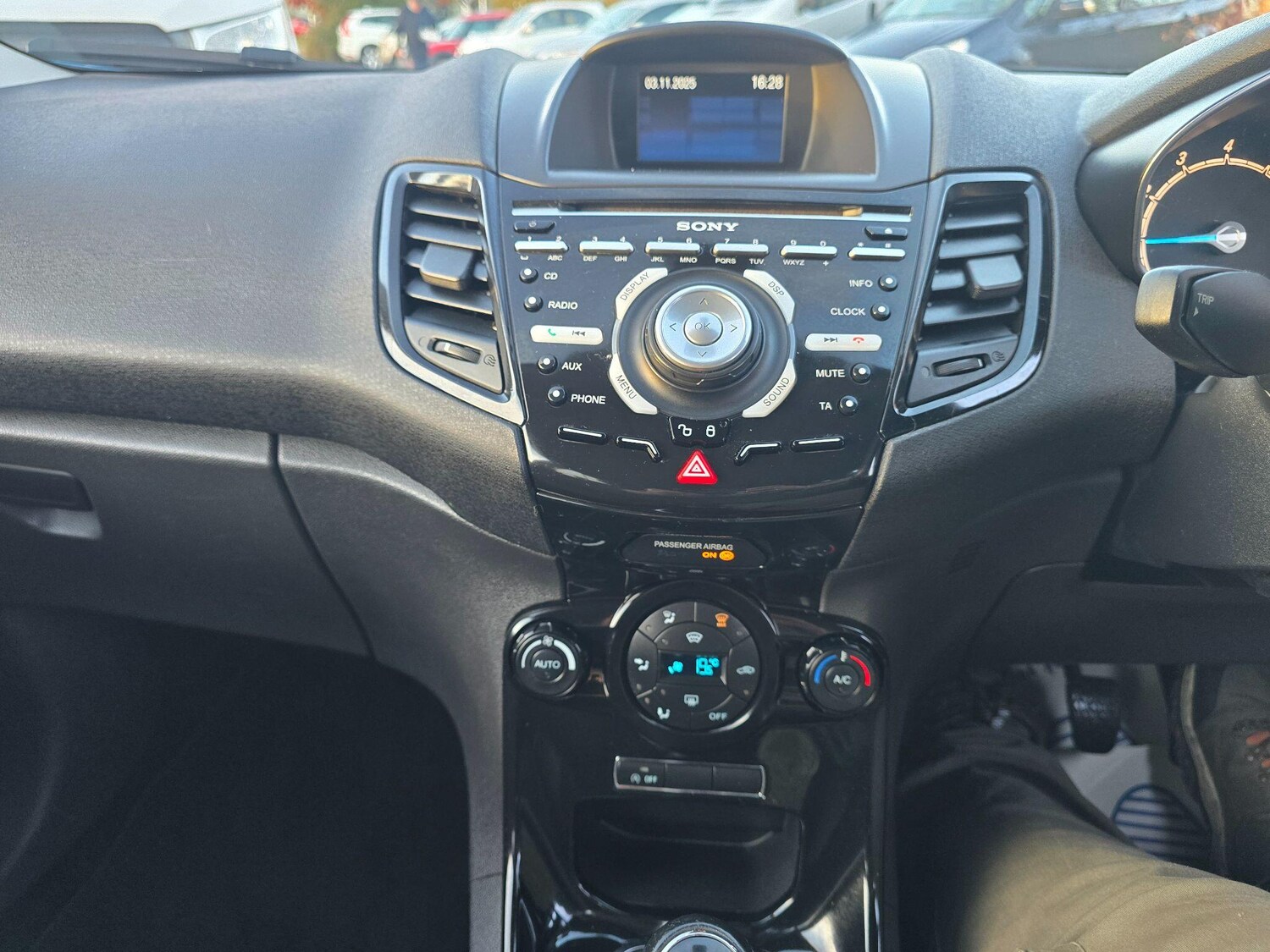 Used Ford Fiesta 2015 for sale - 76703687: Photo 19