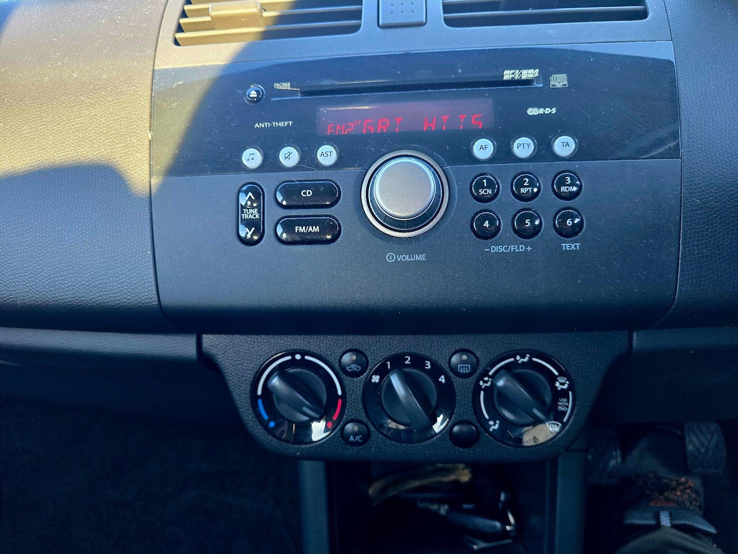 Used Suzuki Swift 2007 for sale - 77358763: Photo 16