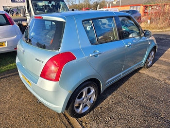 Used Suzuki Swift 2007 for sale - 77358763: Photo