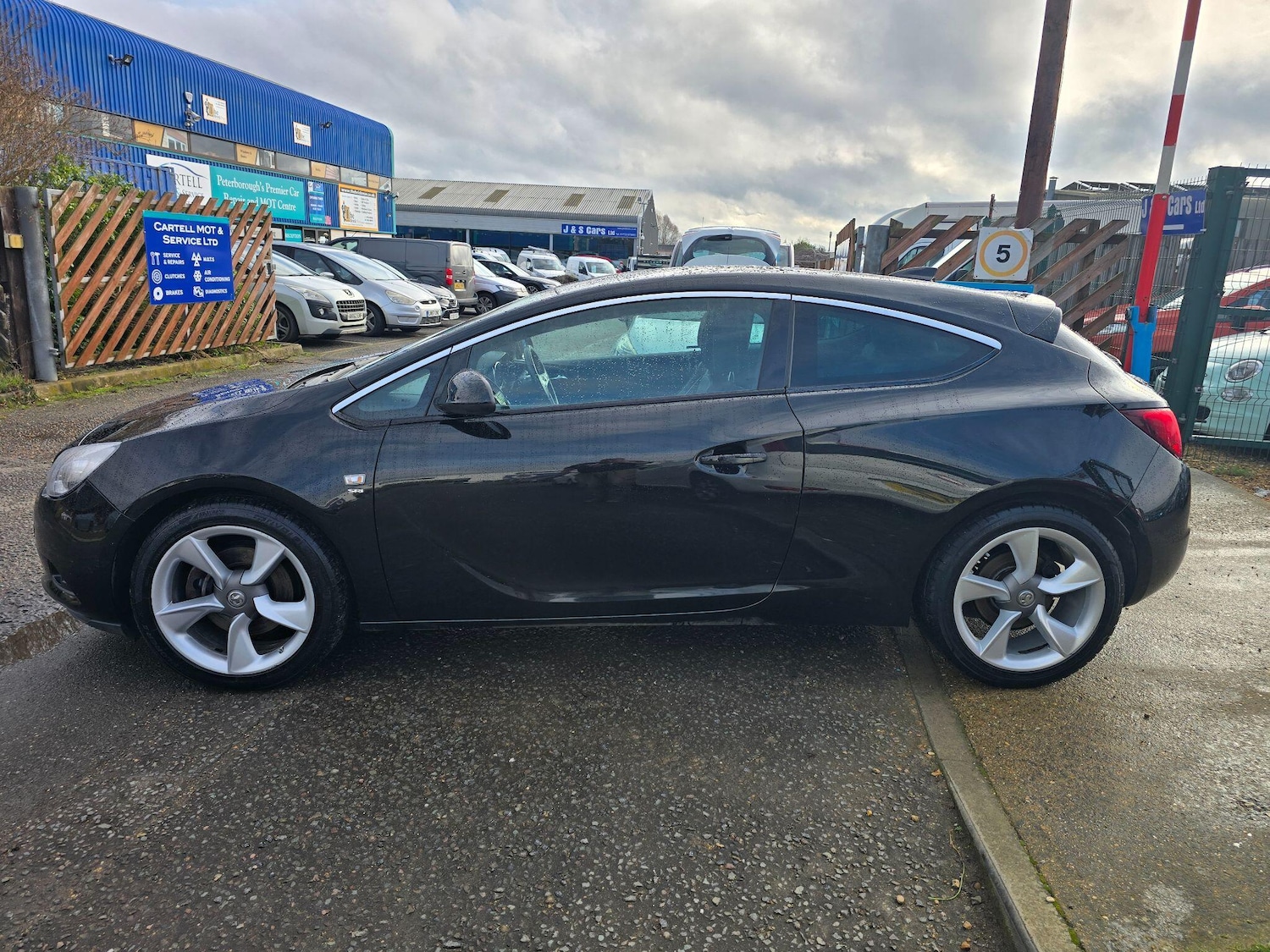 Used Vauxhall Astra GTC for sale - 77497239: Photo 6