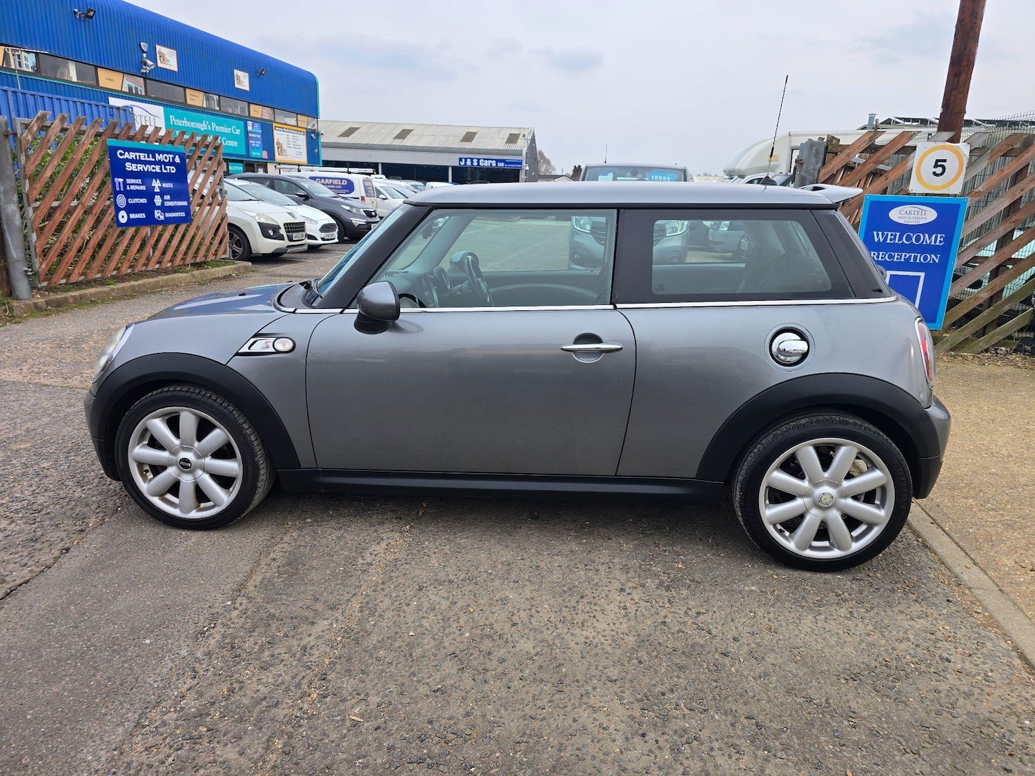 Used MINI Hatch 2010 for sale - 78019507: Photo 6