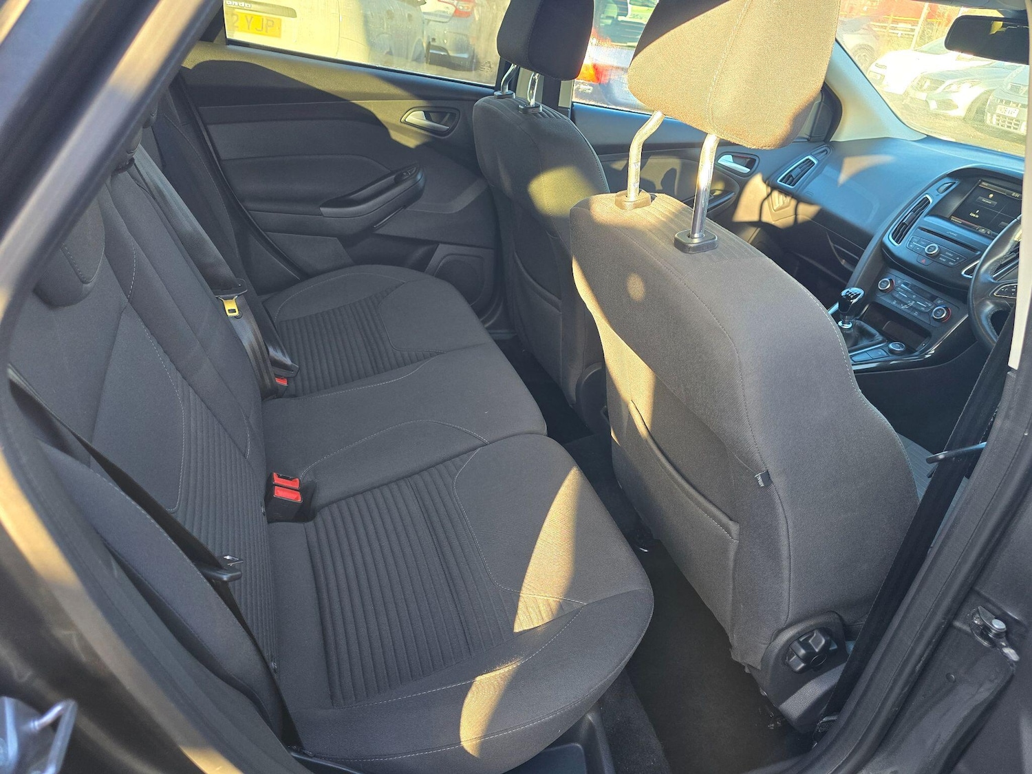 Used Ford Focus 2016 for sale - 76801902: Photo 12