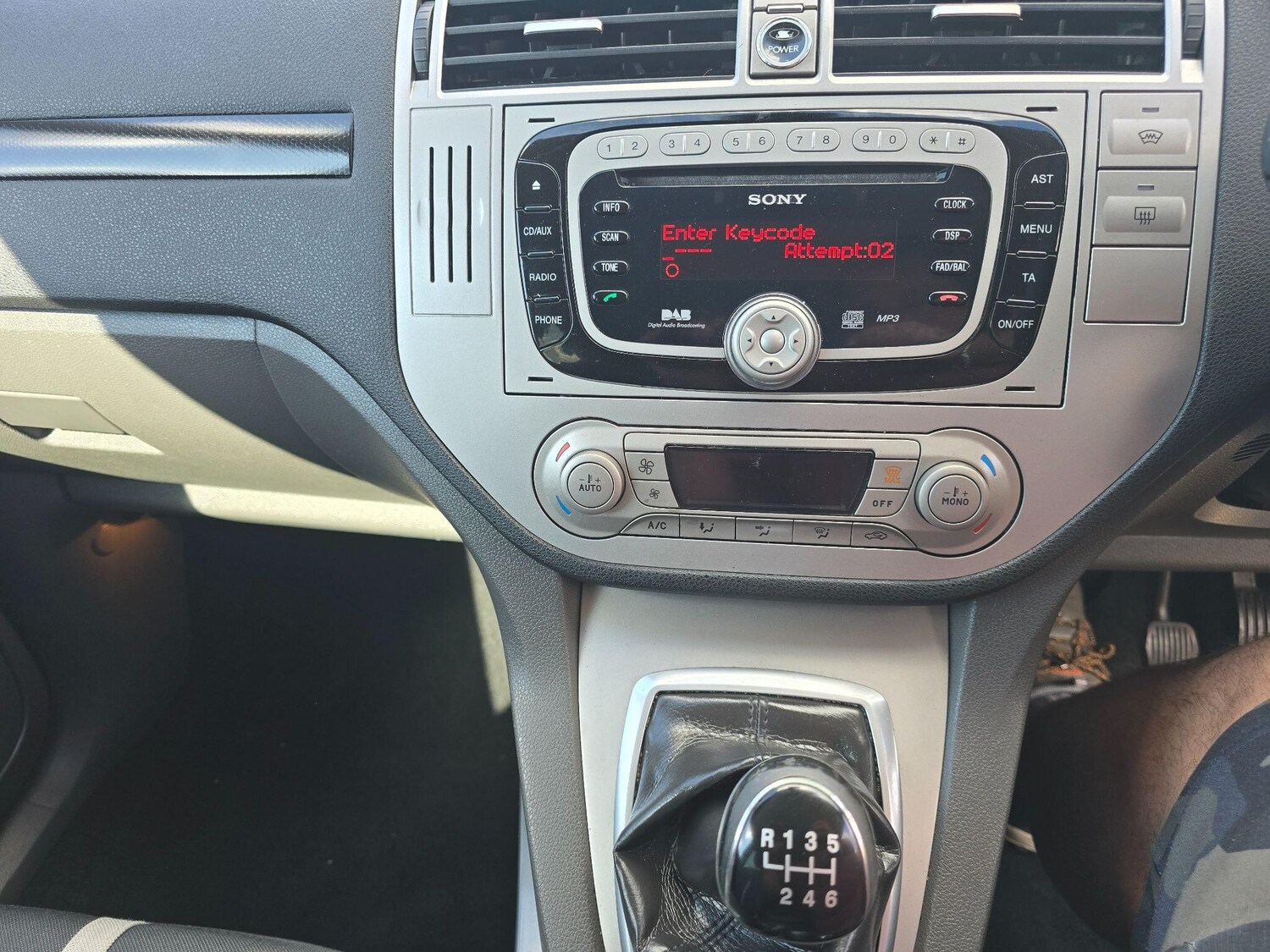 Used Ford Kuga 2010 for sale - 76703679: Photo 16