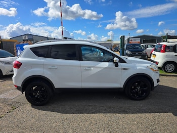 Used Ford Kuga 2010 for sale - 76703679: Photo