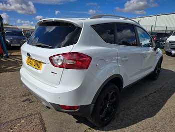 Used Ford Kuga 2010 for sale - 76703679: Photo