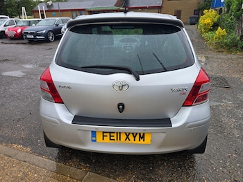 Used Toyota Yaris 2011 for sale - 78796997: Photo