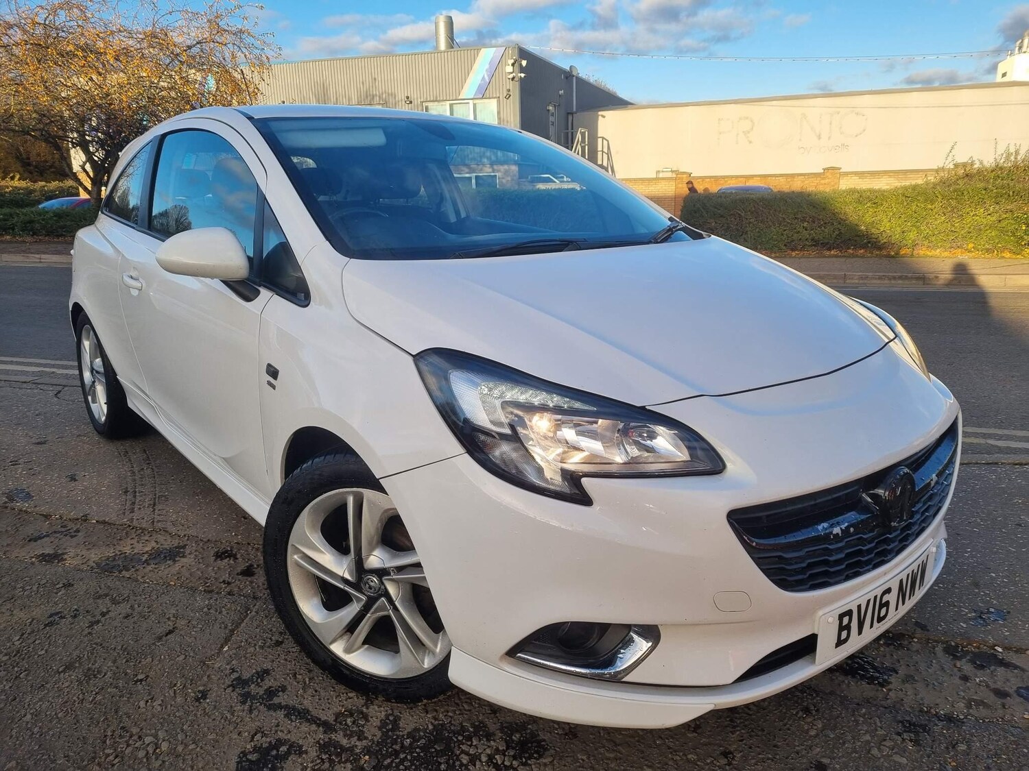 Used Vauxhall Corsa 2016 for sale - 76703693: Photo 1