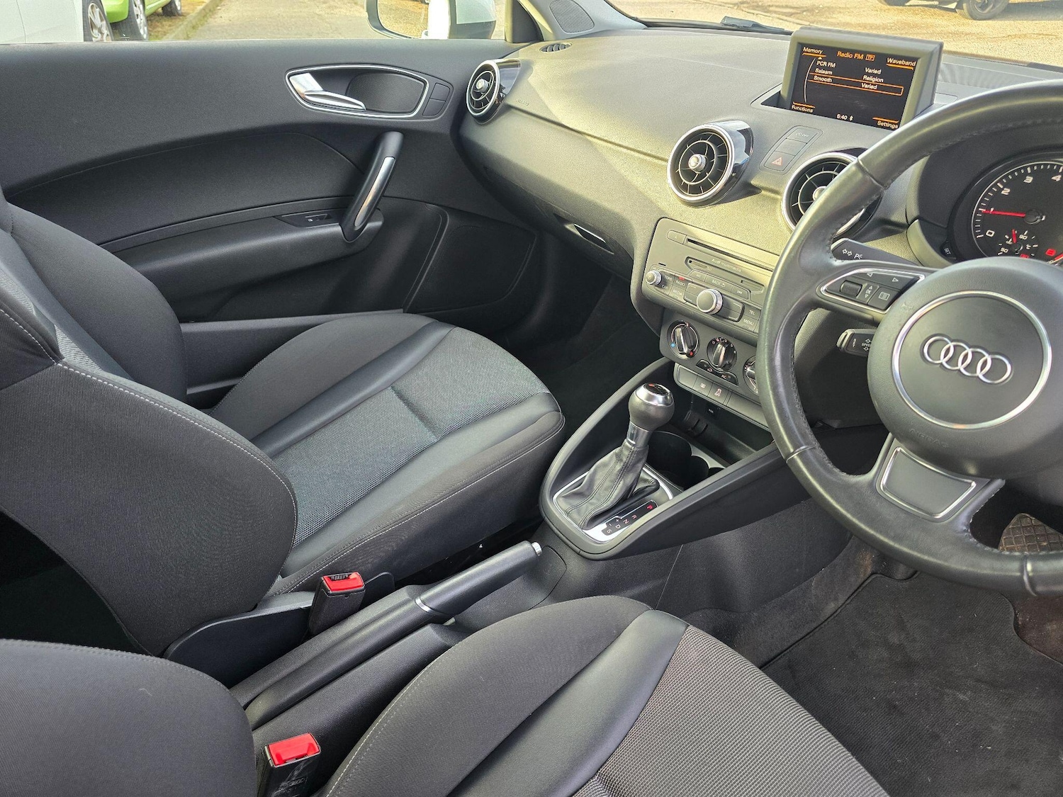 Used Audi A1 2011 for sale - 77883324: Photo 12