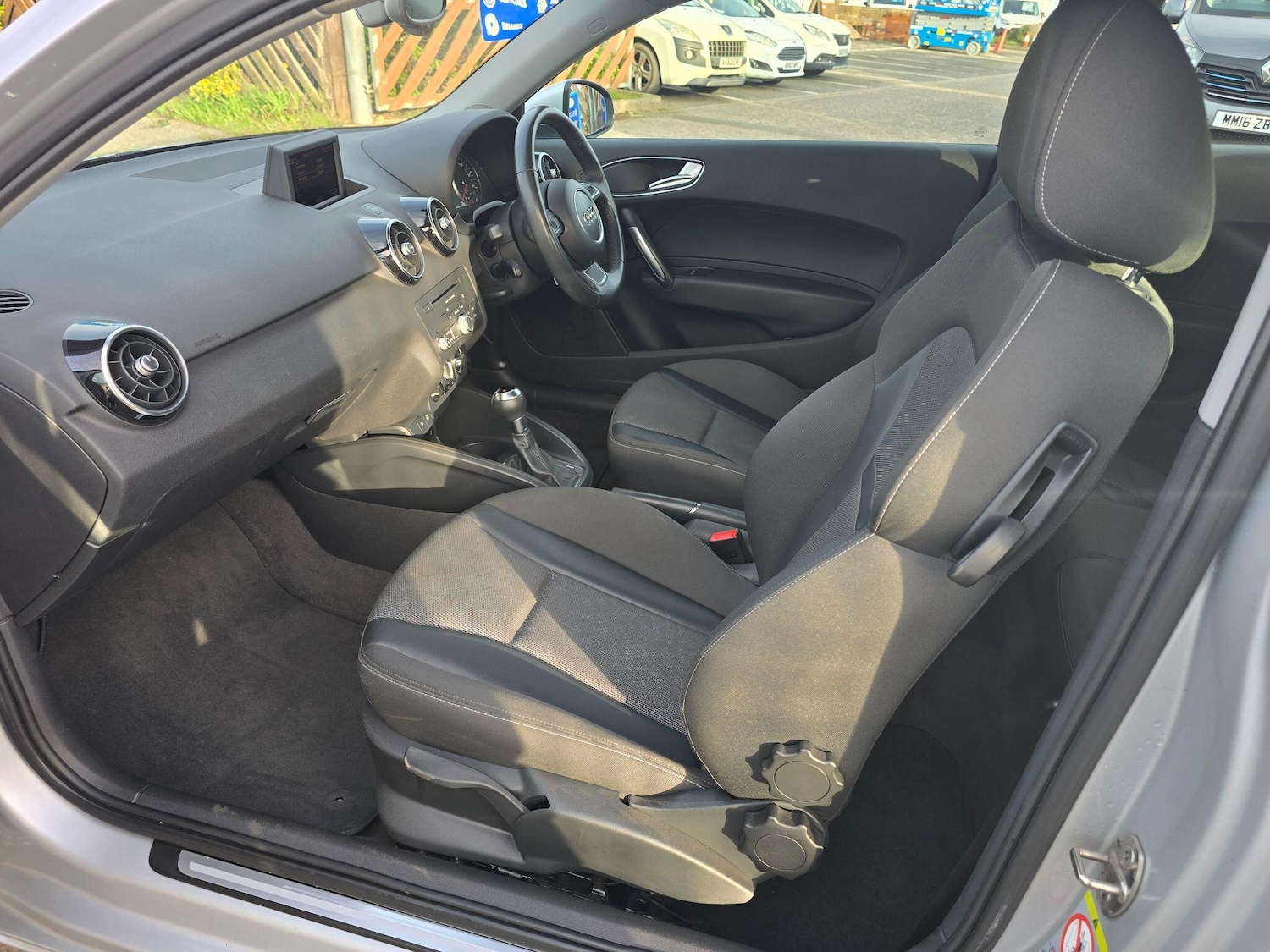 Used Audi A1 2011 for sale - 77883324: Photo 15