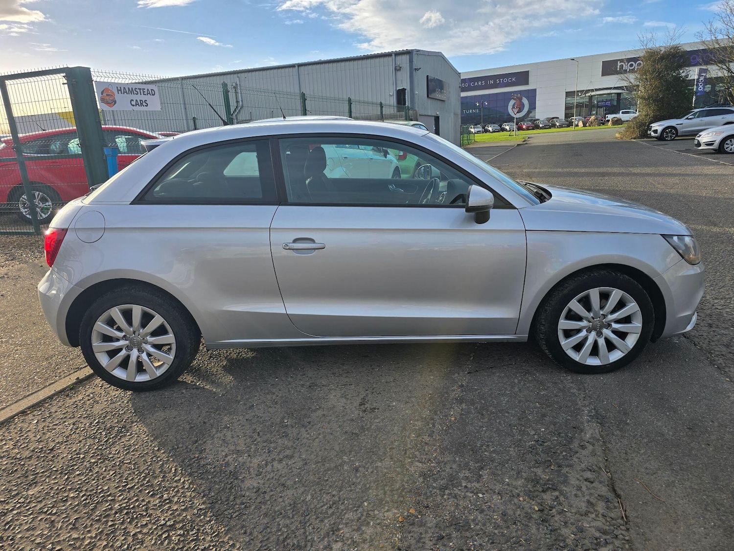 Used Audi A1 2011 for sale - 77883324: Photo 2