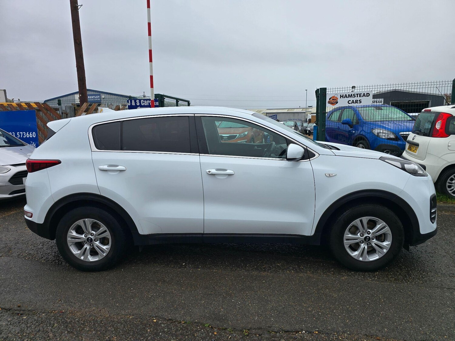 Used Kia Sportage 2017 for sale - 76703695: Photo 2