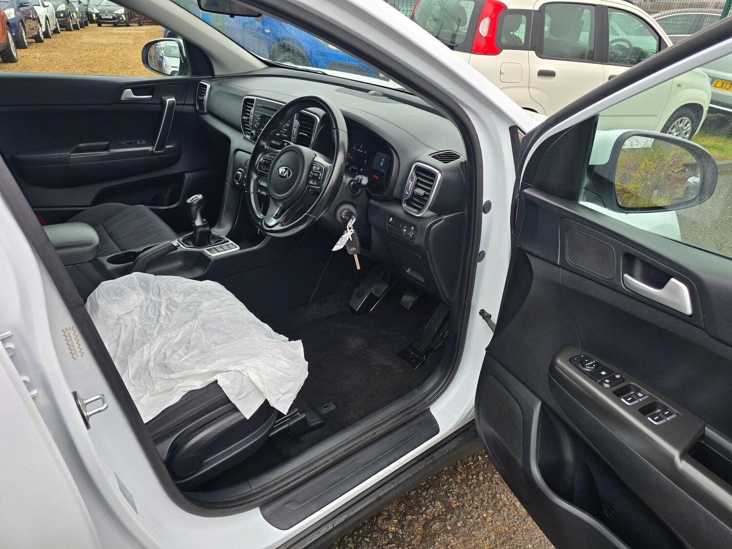 Used Kia Sportage 2017 for sale - 76703695: Photo 9