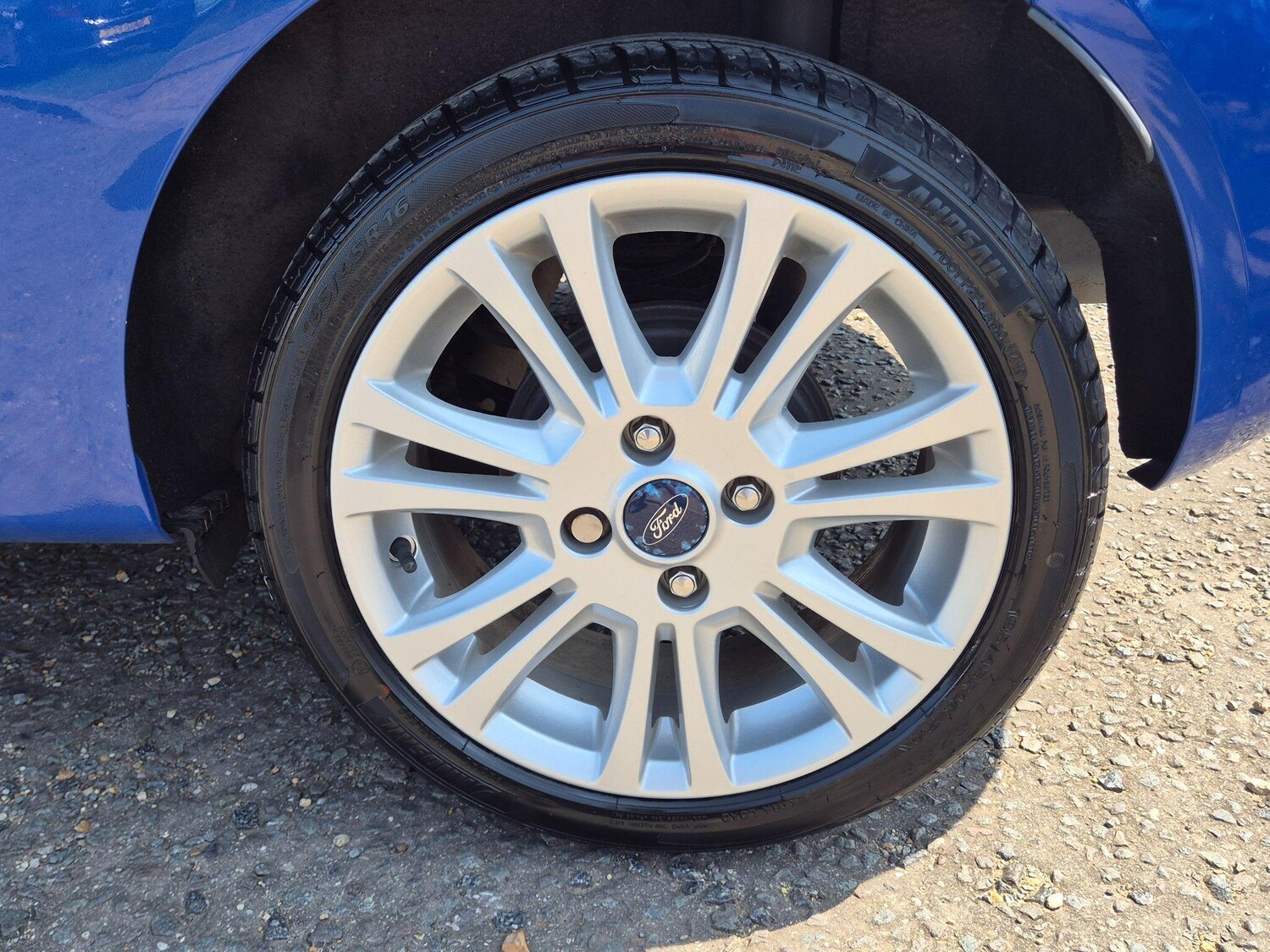 Used Ford Fiesta 2013 for sale - 76703705: Photo 11