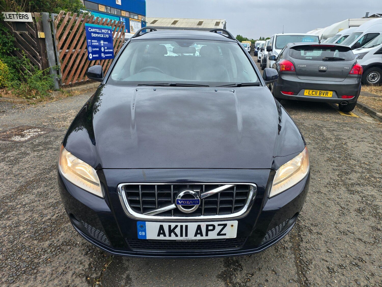 Used Volvo V70 2011 for sale - 76703701: Photo 10