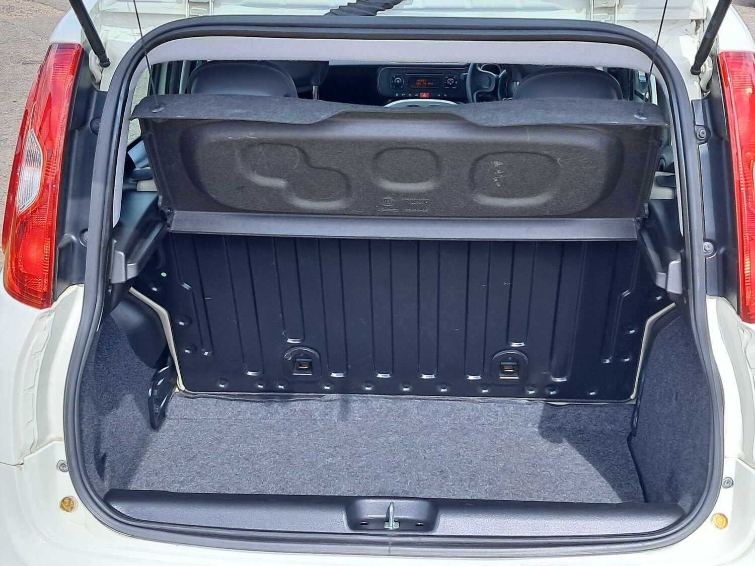 Used Fiat Panda 2012 for sale - 76703671: Photo 10