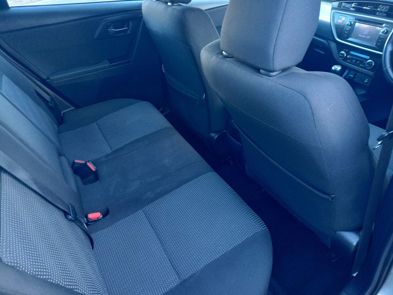 Used Toyota Auris 2014 for sale - 76703713: Photo 19