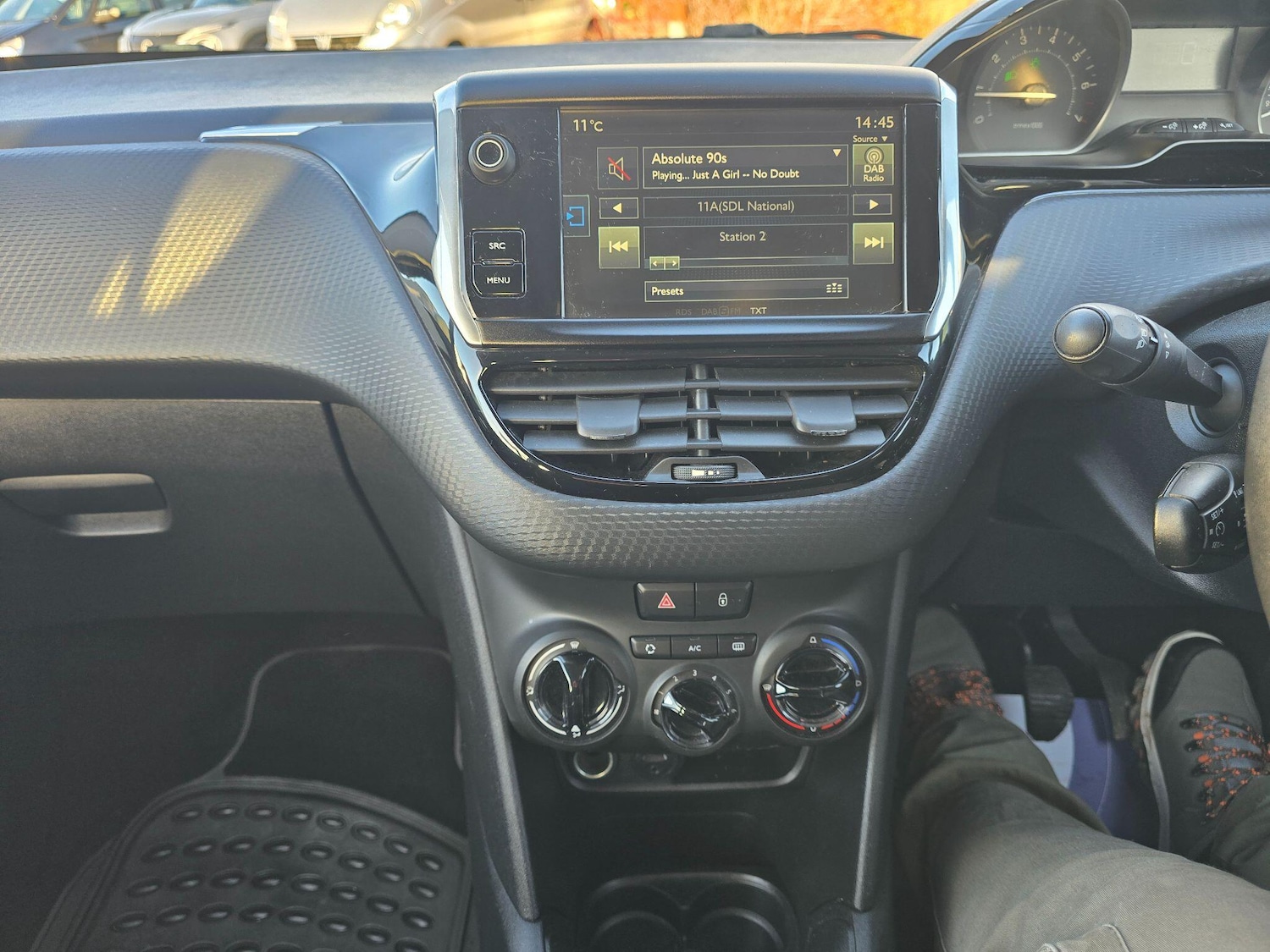 Used Peugeot 208 2016 for sale - 77174680: Photo 17