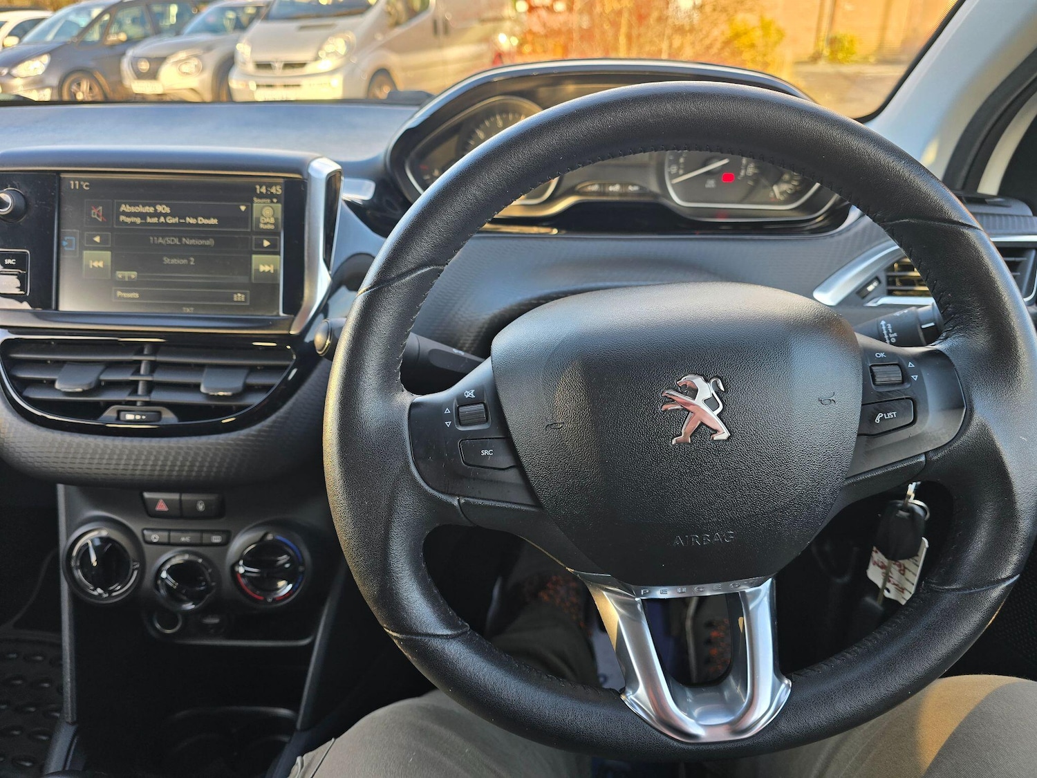 Used Peugeot 208 2016 for sale - 77174680: Photo 19