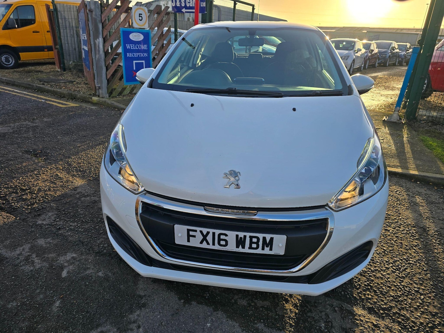 Used Peugeot 208 2016 for sale - 77174680: Photo 8