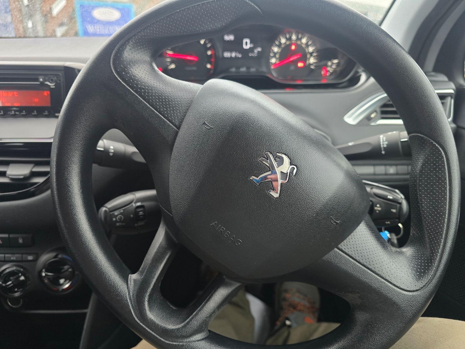 Used Peugeot 208 2012 for sale - 77441246: Photo 19