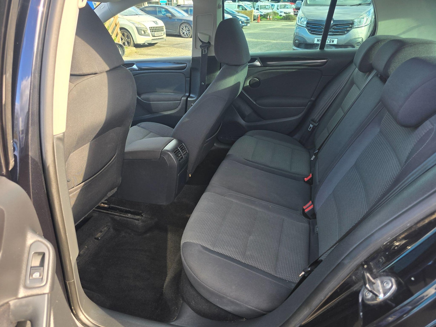 Used Volkswagen Golf 2009 for sale - 77839127: Photo 14