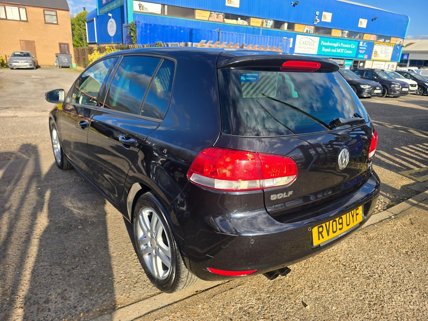 Used Volkswagen Golf 2009 for sale - 77839127: Photo 6