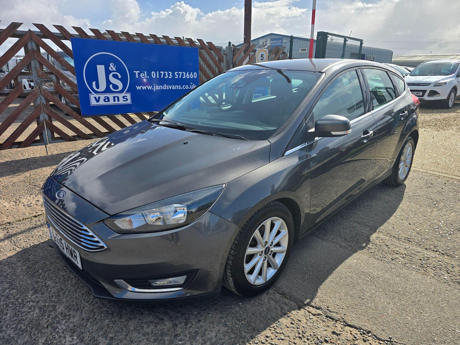 Used Ford Focus 2015 for sale - 78058238: Photo 7