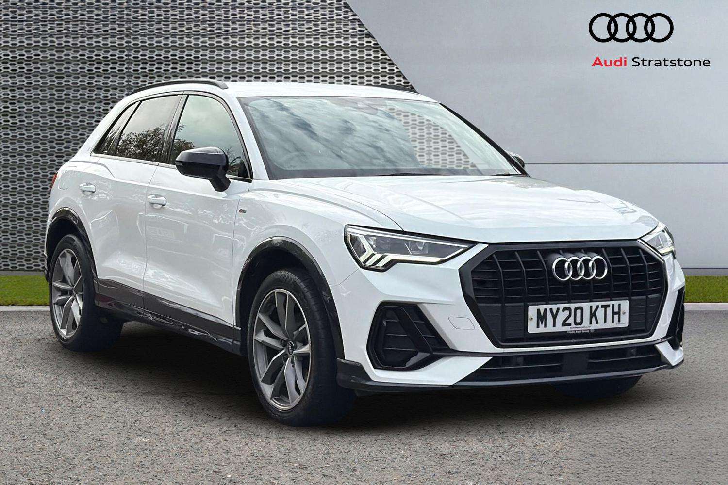 Used Audi Q3 2021 for sale - 76156053: Photo 1