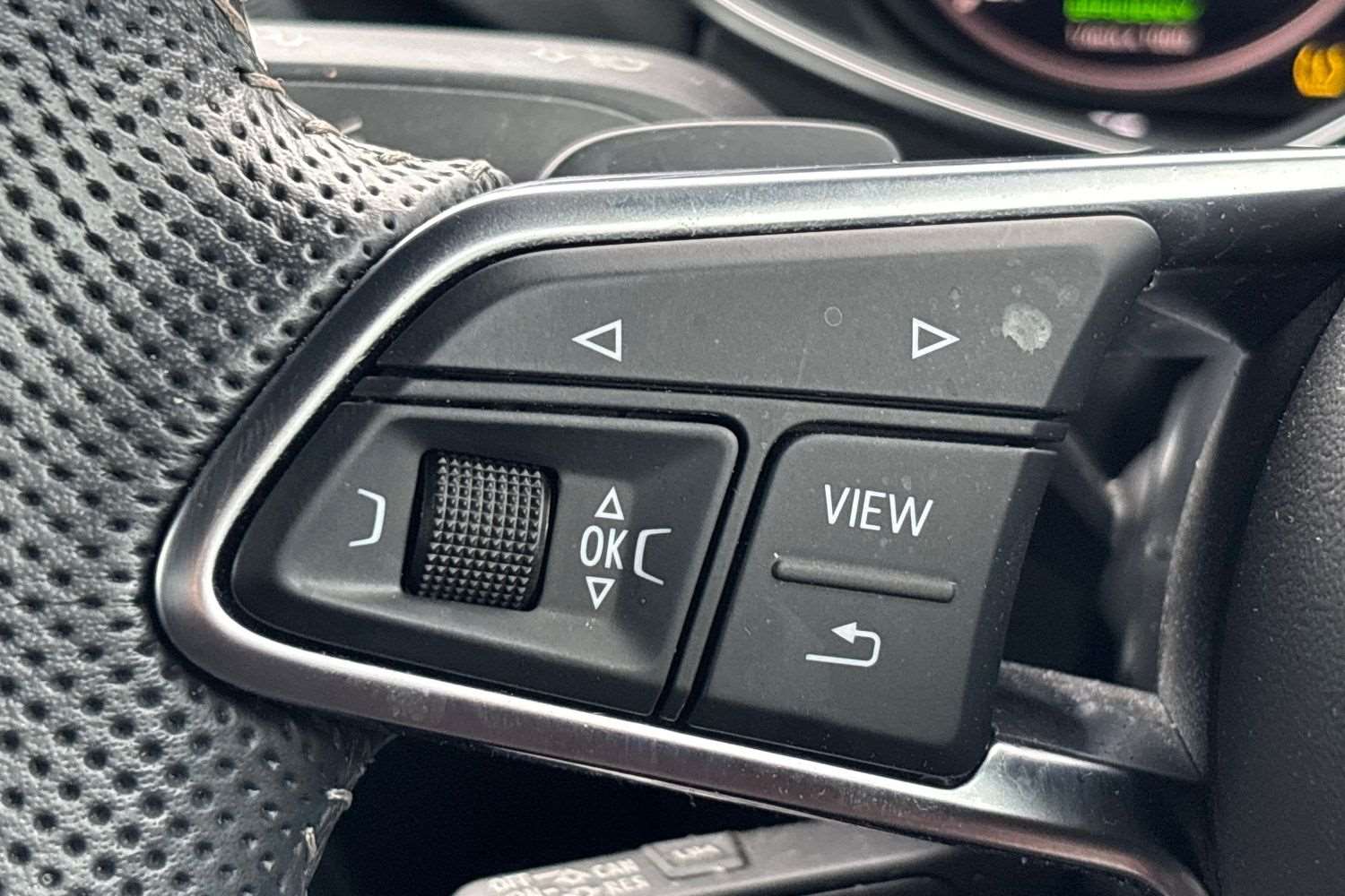 Used Audi TT 2023 for sale - 77894463: Photo 16