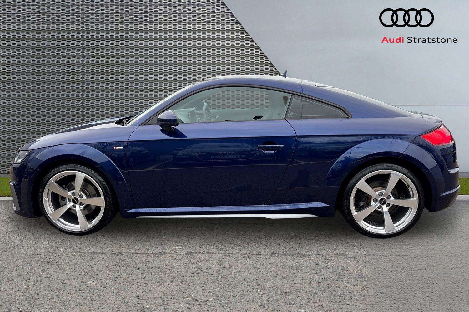 Used Audi TT 2023 for sale - 77894463: Photo 8