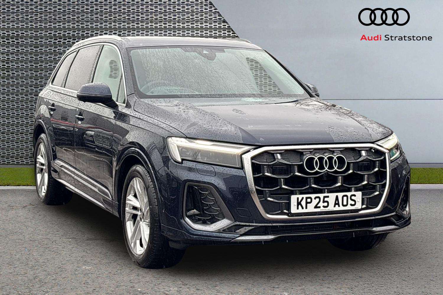 Used Audi Q7 2025 for sale - 76902415: Photo 1