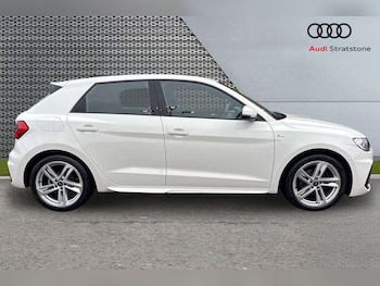 Used Audi A1 2023 for sale - 77044031: Photo
