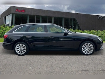 Used Audi A4 2019 for sale - 75535224: Photo