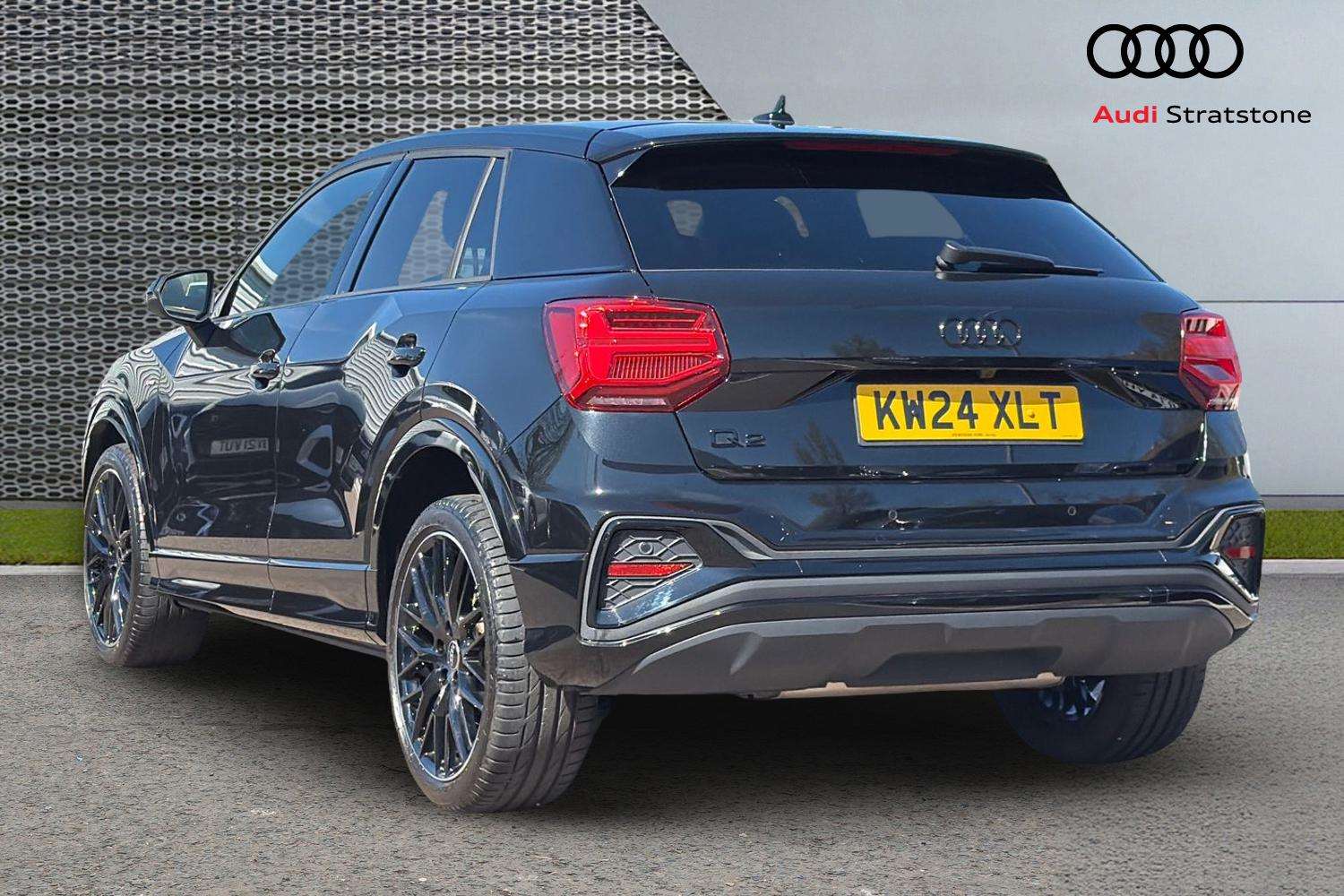 Used Audi Q2 2024 for sale - 78161436: Photo 3