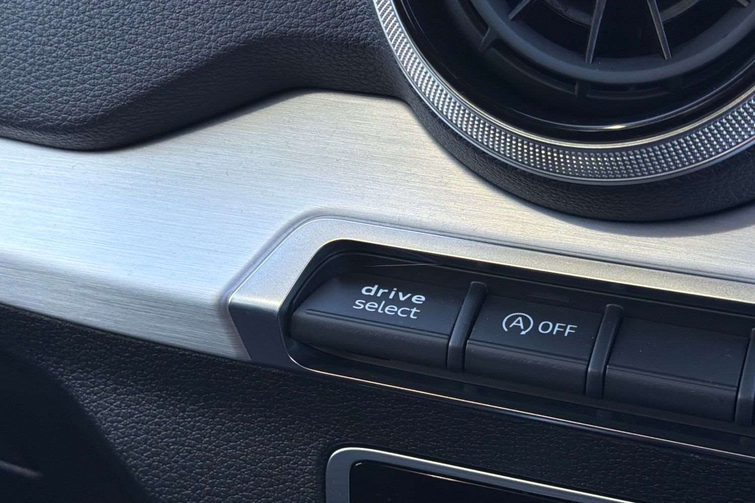 Used Audi Q2 2024 for sale - 78161436: Photo 30