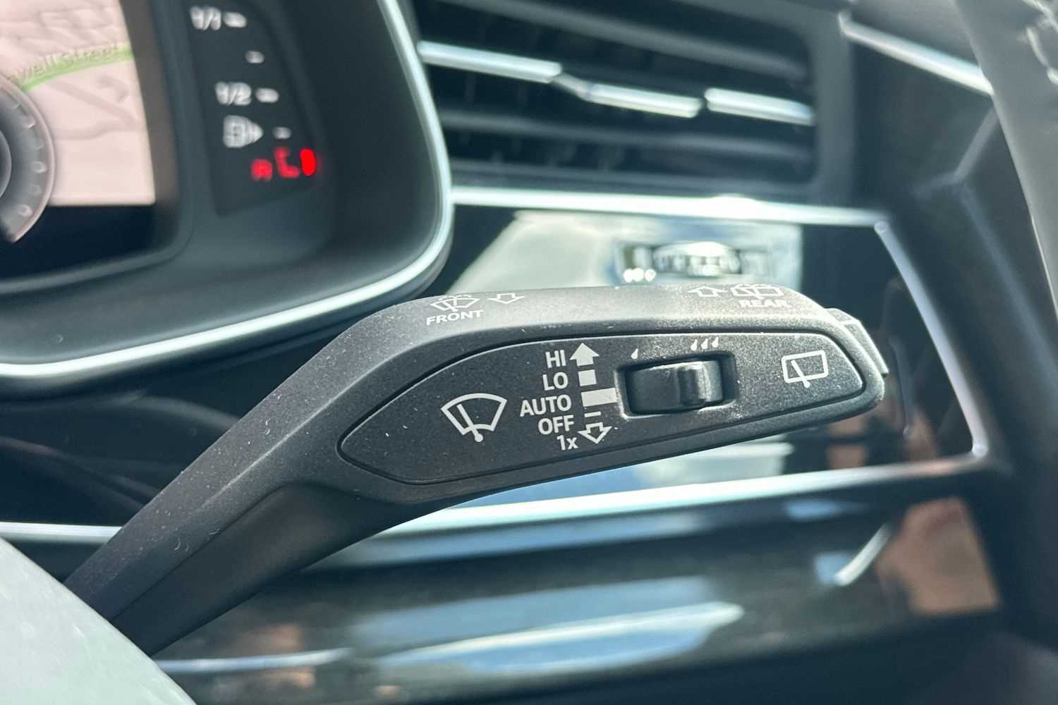 Used Audi Q8 for sale - 77648893: Photo 20