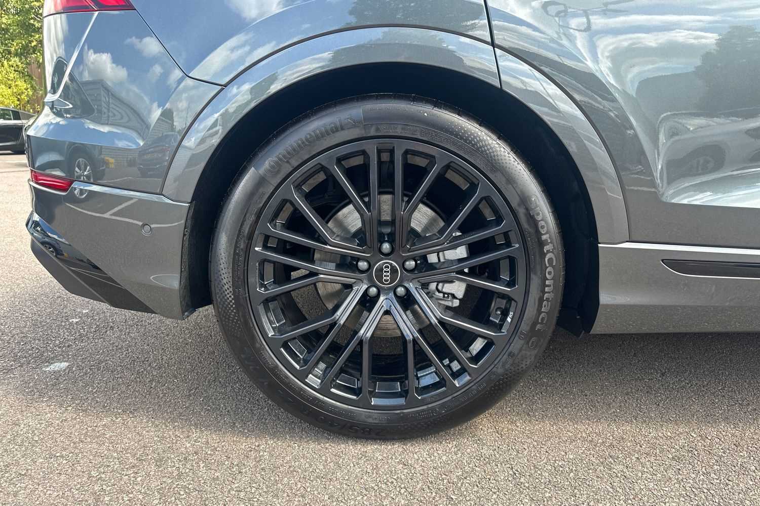 Used Audi Q8 for sale - 77648893: Photo 5