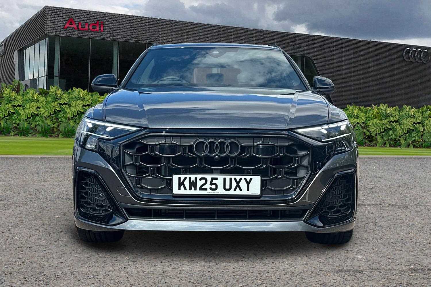 Used Audi Q8 for sale - 77648893: Photo 8