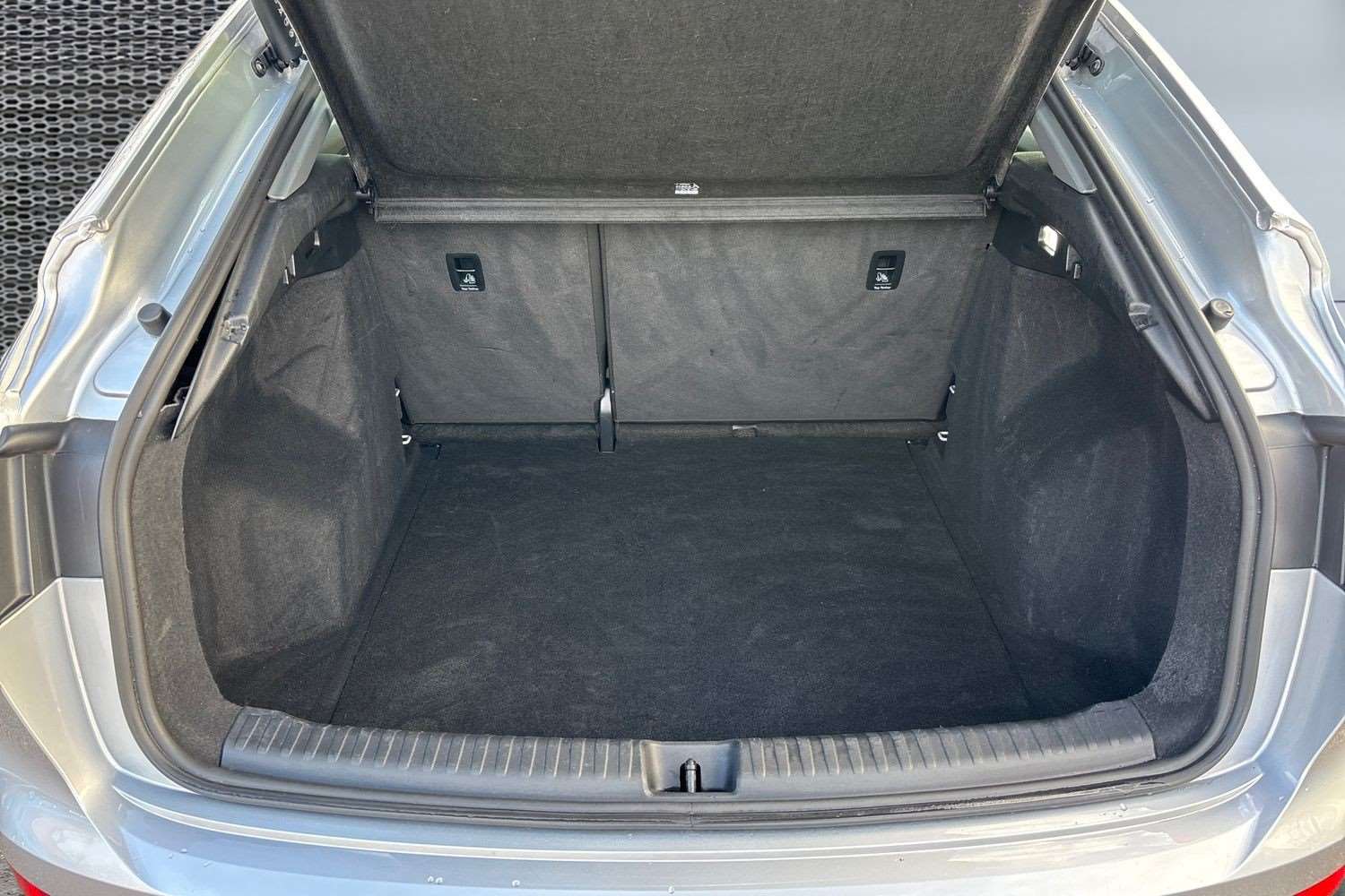 Used Audi Q4 e-tron 2023 for sale - 76624635: Photo 13