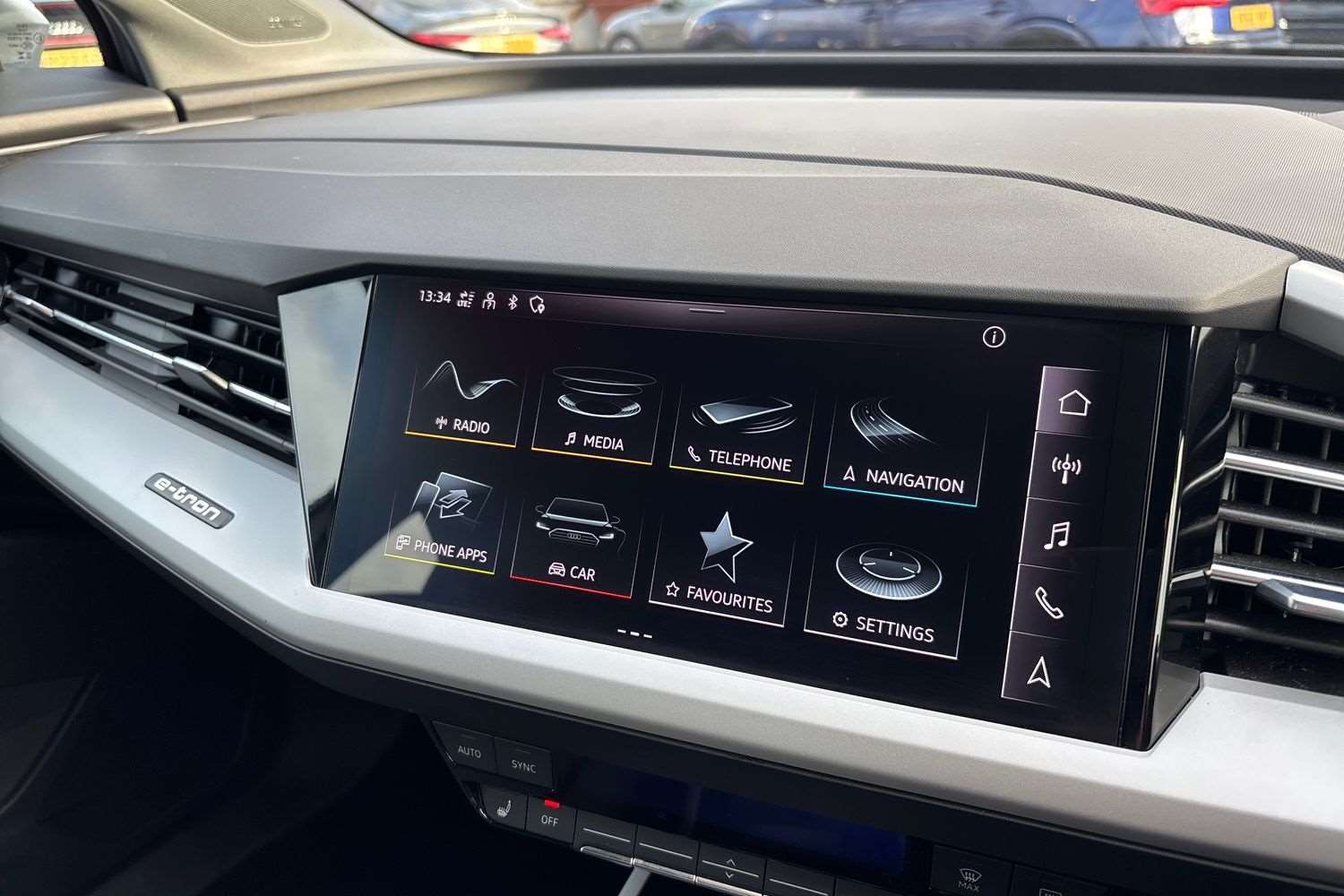 Used Audi Q4 e-tron 2023 for sale - 76624635: Photo 27